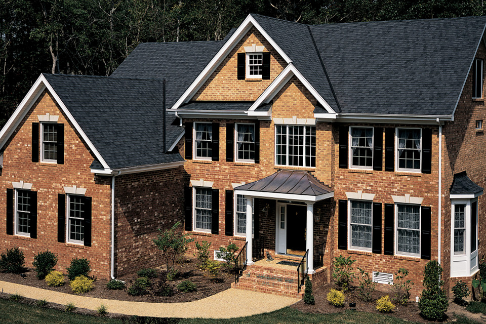 To ensure long-lasting performance and beautiful curb appeal, we install premium roofing materials, including CertainTeed Landmark® architectural shingles. 
